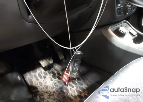 2018 Jeep Compass Latitude 4X4 from USA, damaged, VIN 3C4NJDBB4JT431678